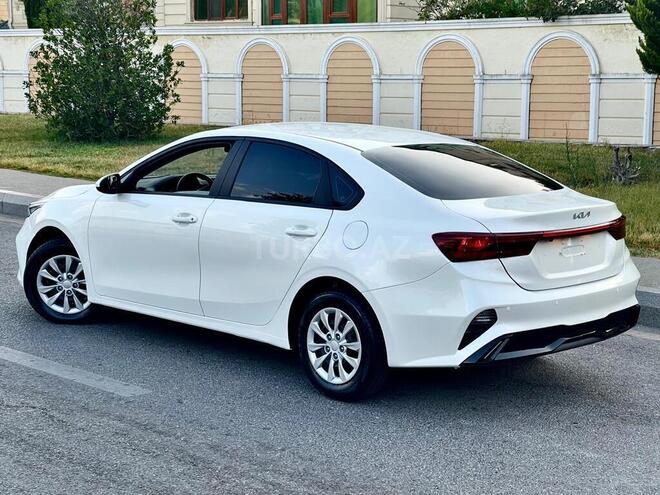 Kia Cerato 2023, 120,000 km - 1.6 л - Bakı