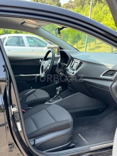 Hyundai Accent 2020, 38,100 km - 1.6 l - Bakı