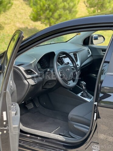 Hyundai Accent 2020, 38,100 km - 1.6 l - Bakı