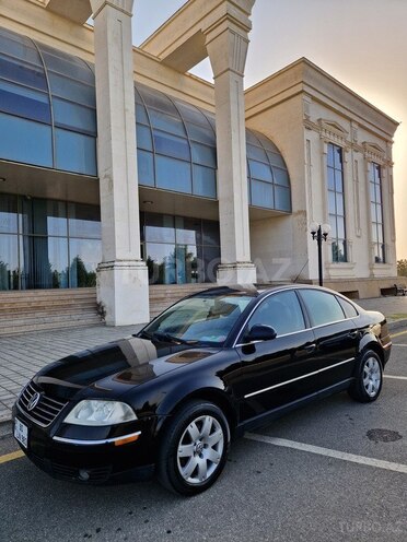 Volkswagen Passat 2004, 200,611 km - 1.8 l - Ağdaş