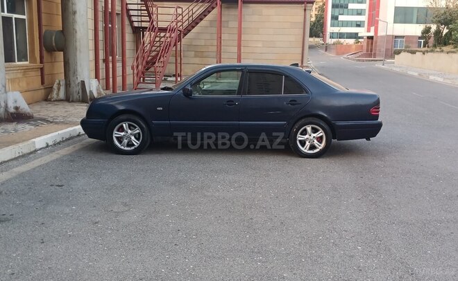 Mercedes E 220 d 1998, 385,963 km - 2.2 l - Bakı
