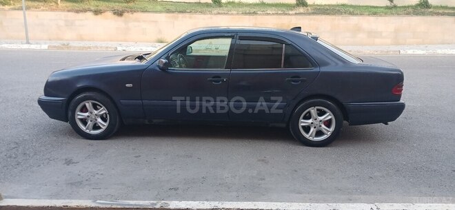 Mercedes E 220 d 1998, 385,963 km - 2.2 l - Bakı