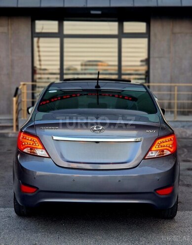 Hyundai Accent 2015, 88,000 km - 1.4 l - Bakı