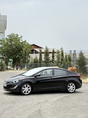 Hyundai Elantra 2015, 66,000 km - 1.8 l - Ağsu