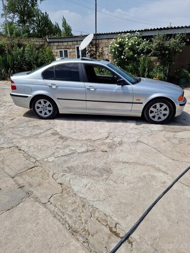 BMW 325 2000, 350,000 km - 2.5 l - Qusar
