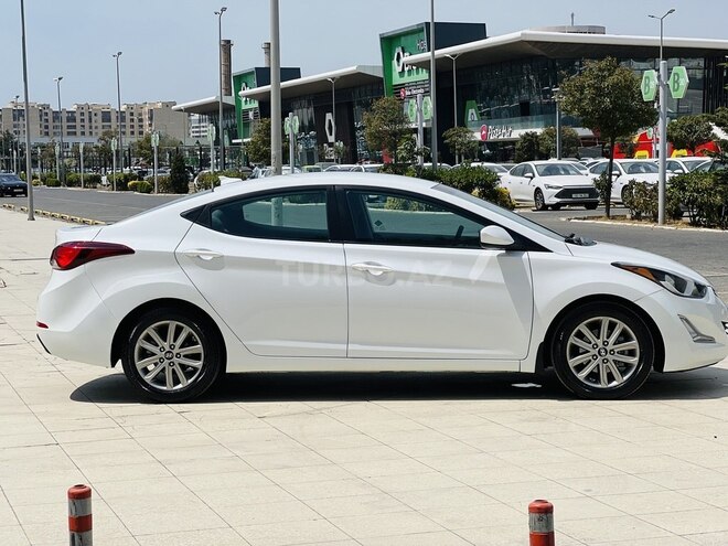 Hyundai Elantra 2015, 113,521 km - 1.8 l - Bakı