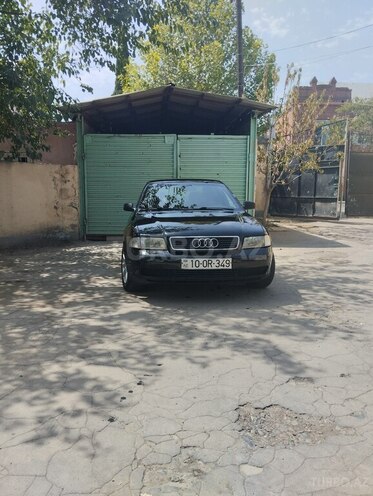 Audi A4 1995, 199,869 km - 1.6 l - Gəncə