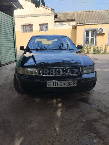 Audi A4 1995, 199,869 km - 1.6 l - Gəncə