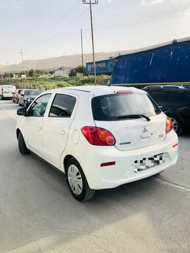 Mitsubishi  2018, 71,000 km - 1.0 l - Bakı