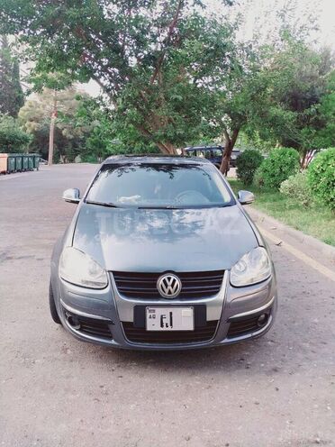 Volkswagen Jetta 2005, 209,866 km - 2.5 l - Bakı