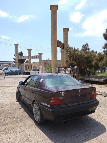 BMW 320 1993, 387,743 km - 2.0 l - Bakı