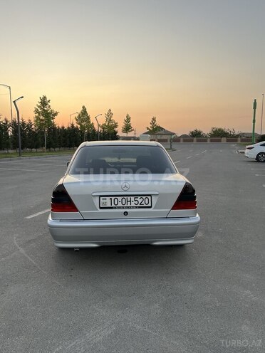 Mercedes C 200 1999, 484,072 km - 2.0 l - Salyan