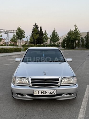 Mercedes C 200 1999, 484,072 km - 2.0 l - Salyan