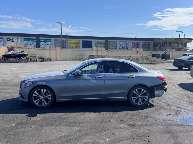 Mercedes C 300 2015, 185,075 km - 2.0 l - Bakı