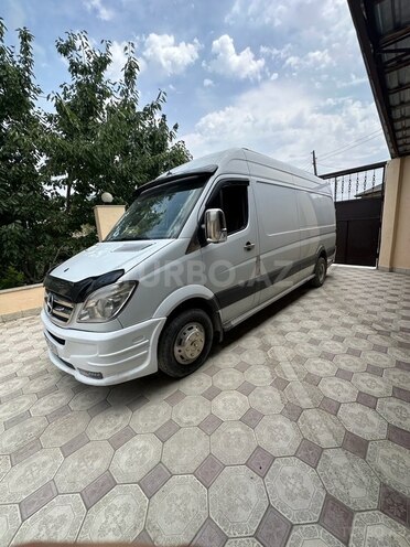 Mercedes Sprinter 316 2009, 333,000 km - 3.0 l - Quba