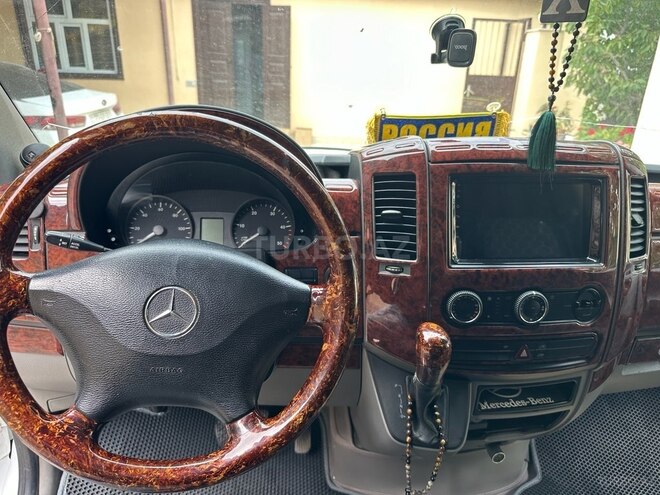 Mercedes Sprinter 316 2009, 333,000 km - 3.0 l - Quba