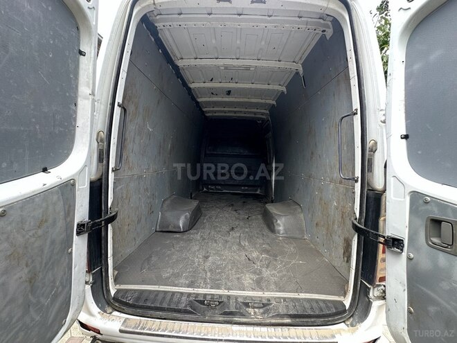 Mercedes Sprinter 316 2009, 333,000 km - 3.0 l - Quba
