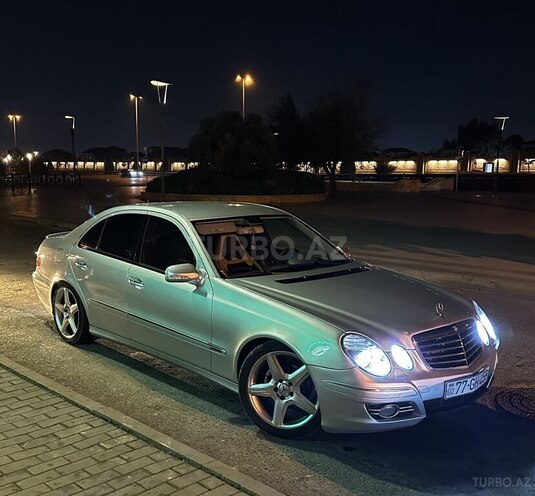 Mercedes E 270 2002, 355,000 km - 2.7 l - Bakı