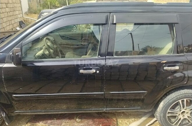 Nissan X-Trail 2000, 200,000 km - 2.0 l - Bakı