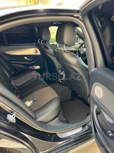 Mercedes E 220 d 2017, 180,000 km - 2.0 l - Bakı