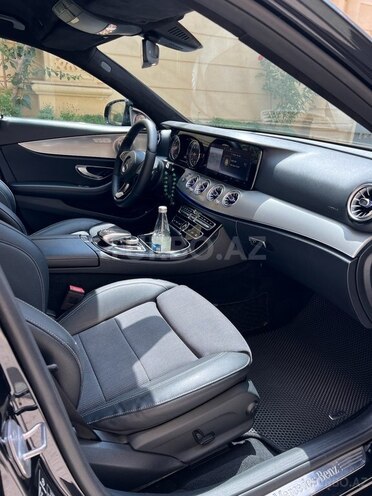 Mercedes E 220 d 2017, 180,000 km - 2.0 l - Bakı
