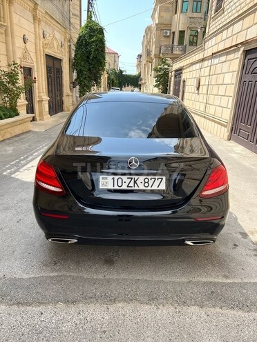Mercedes E 220 d 2017, 180,000 km - 2.0 l - Bakı