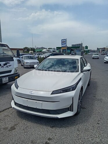 Changan Qiyuan A05 2025, 0 km - 1.5 л - Bakı