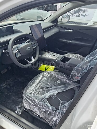 Changan Qiyuan A05 2025, 0 km - 1.5 л - Bakı