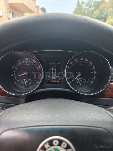 Skoda Superb 2012, 220,000 km - 1.8 l - Bakı