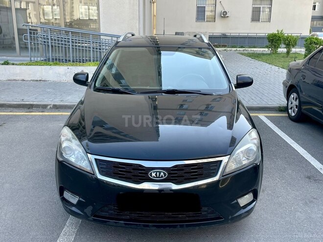 Kia  2009, 285,000 km - 1.4 l - Bakı