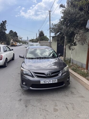 Toyota Corolla 2013, 216,000 km - 1.8 l - Bakı