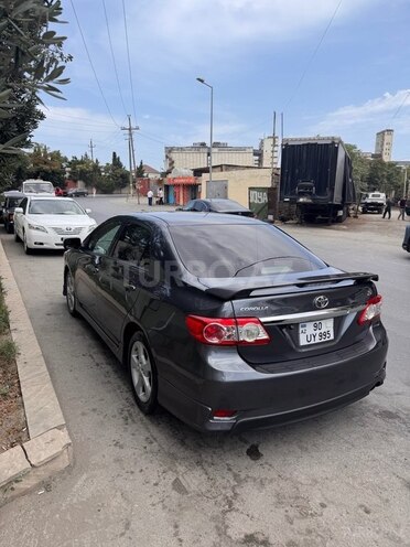 Toyota Corolla 2013, 216,000 km - 1.8 l - Bakı