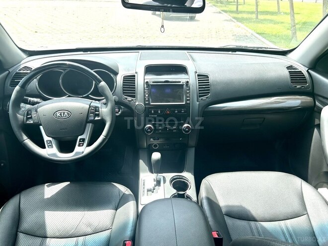 Kia Sorento 2011, 275,000 km - 2.0 l - Bakı