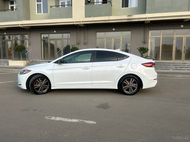 Hyundai Elantra 2016, 180,000 km - 2.0 l - Lənkəran