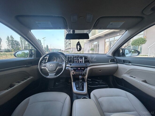 Hyundai Elantra 2016, 180,000 km - 2.0 l - Lənkəran
