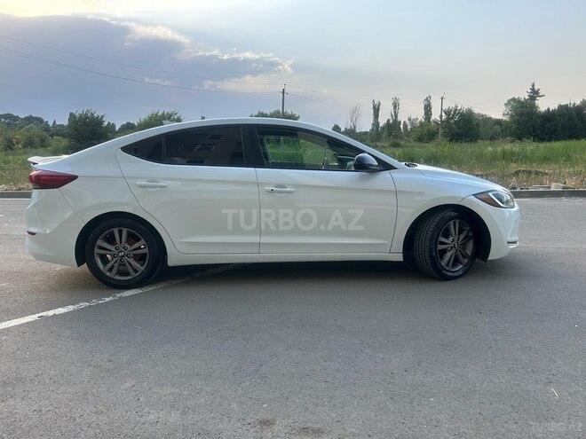 Hyundai Elantra 2016, 180,000 km - 2.0 l - Lənkəran
