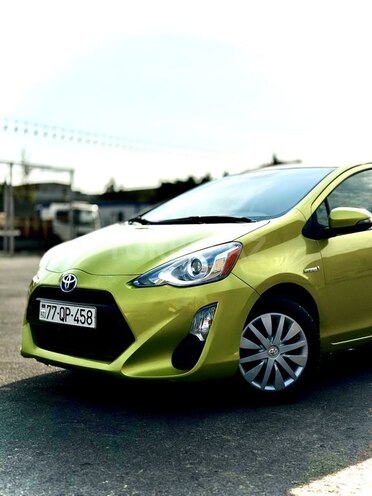 Toyota Prius C 2016, 197,000 km - 1.5 l - Bakı