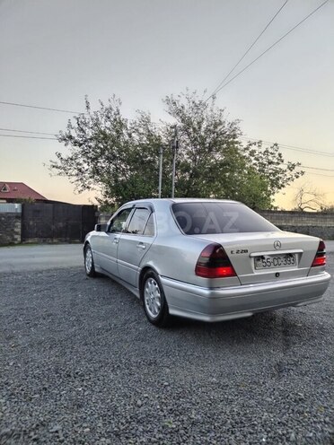 Mercedes C 220 1995, 356,563 km - 2.2 л - Zaqatala
