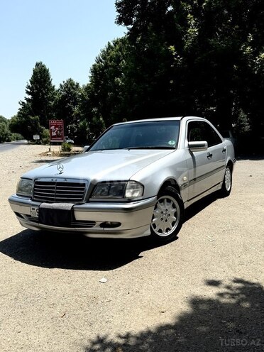 Mercedes C 220 d 1998, 420,000 km - 2.2 л - Goranboy