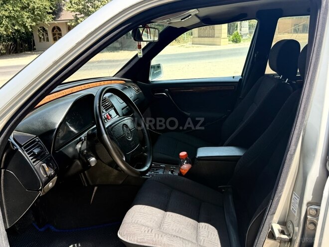 Mercedes C 220 d 1998, 420,000 km - 2.2 л - Goranboy
