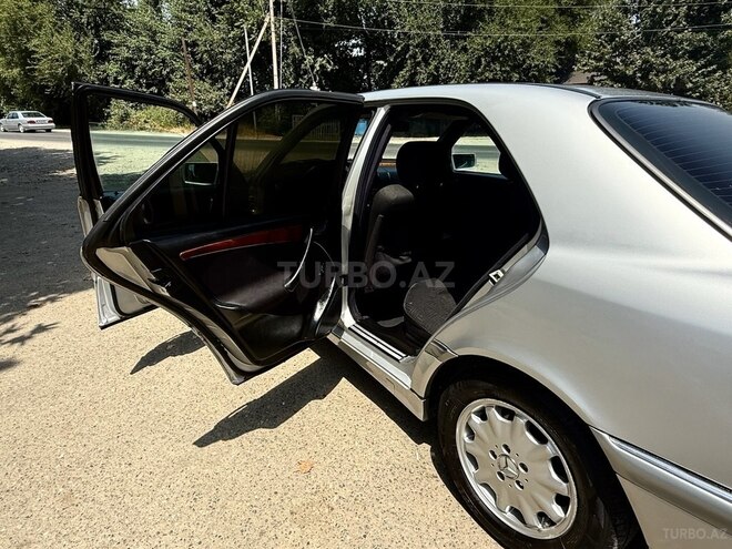 Mercedes C 220 d 1998, 420,000 km - 2.2 л - Goranboy