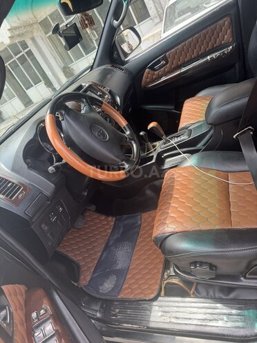 Toyota Fortuner 2006, 275,000 km - 2.7 л - Bakı