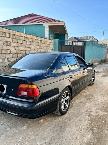 BMW 535 1997, 300,000 km - 3.5 l - Sumqayıt