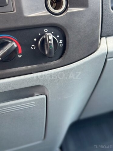 Ford Transit 2007, 267,000 km - 2.4 л - Bakı