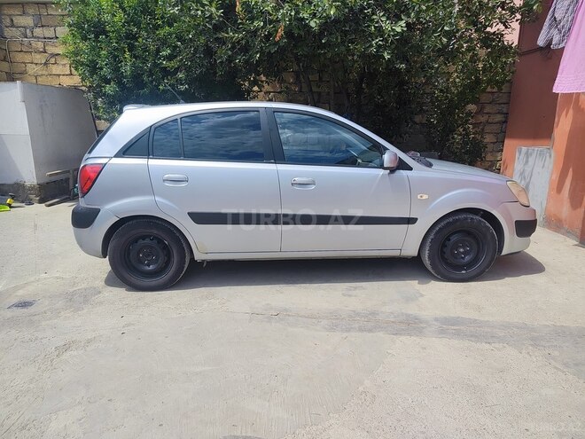 Kia Rio 2006, 357,000 km - 1.5 l - Bakı