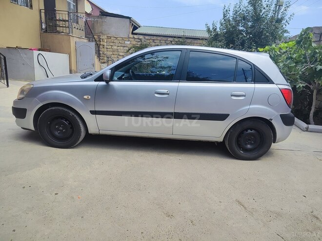 Kia Rio 2006, 357,000 km - 1.5 l - Bakı