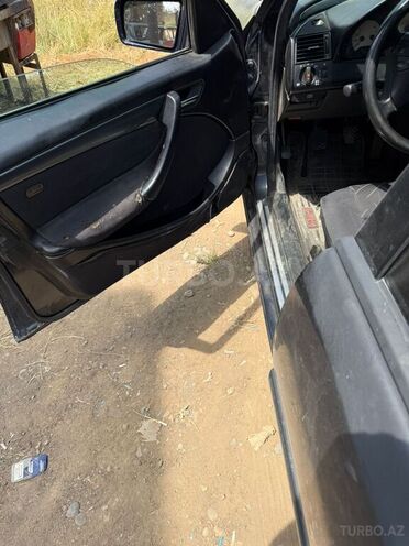 Mercedes C 180 1998, 500,000 km - 1.8 л - Beyləqan