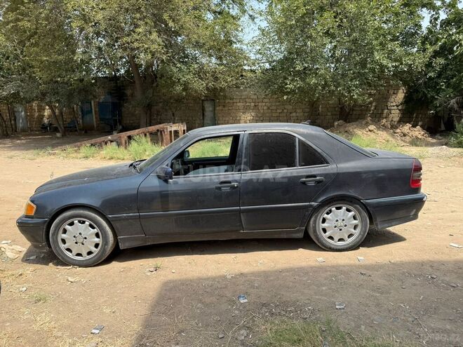 Mercedes C 180 1998, 500,000 km - 1.8 л - Beyləqan