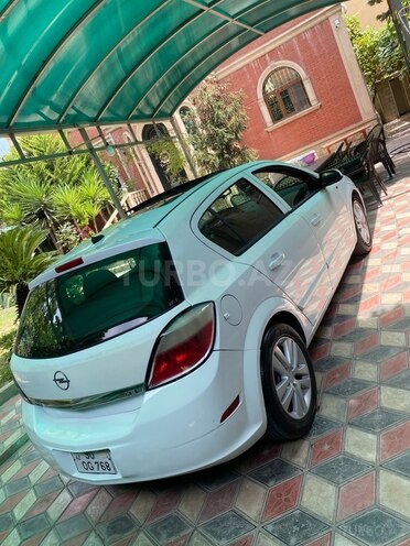 Opel Astra 2007, 135,000 km - 1.8 l - Bakı