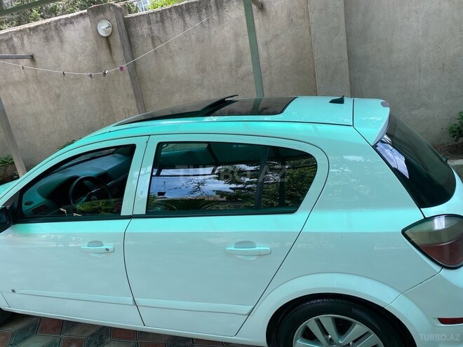 Opel Astra 2007, 135,000 km - 1.8 l - Bakı